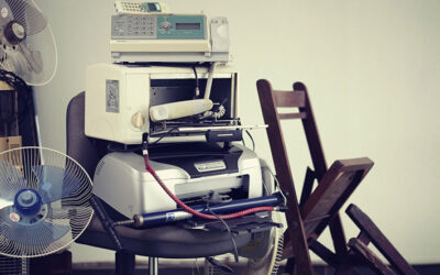 Top 7 Items Junk Removal Services Can (and Can’t) Take